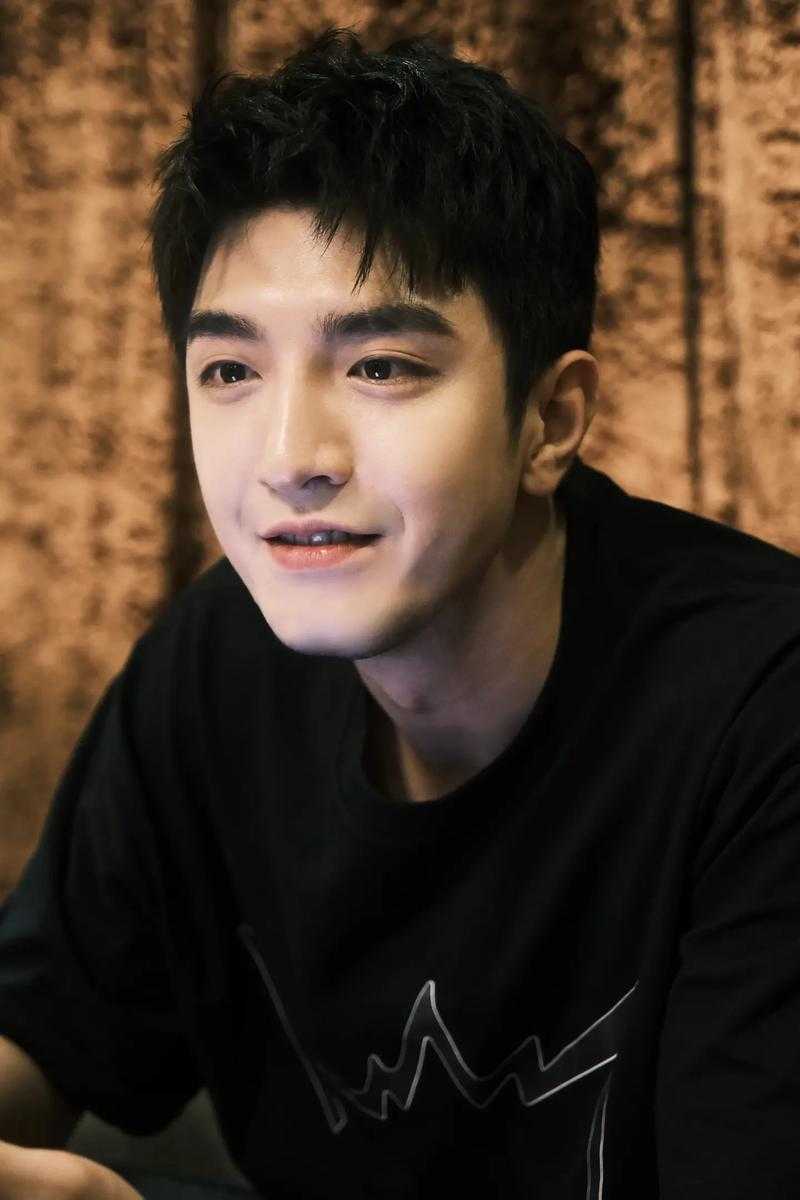 从追星到高效办公：金瀚长相高清图片怎么转PDF的深度实践指南